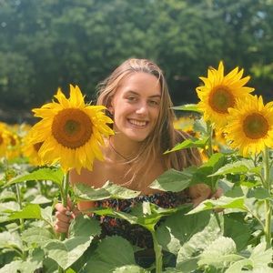 Meet your Posher, Jess